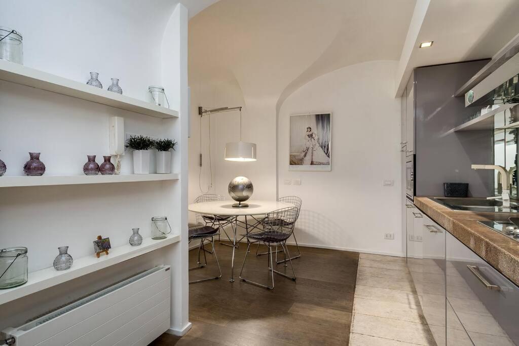 Trevi Loft Apartment โรม ภายนอก รูปภาพ